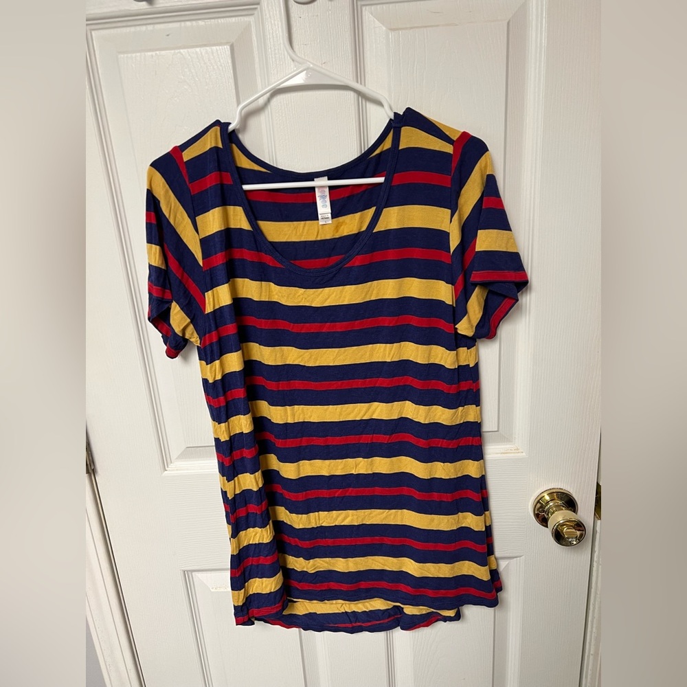 LulaRoe shirt